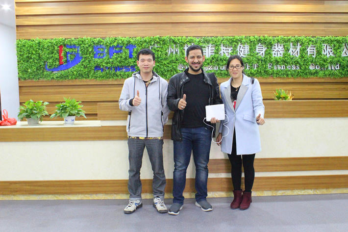 桃子视频在线观看免费完整版网商用健身房器材从中国出口到巴林