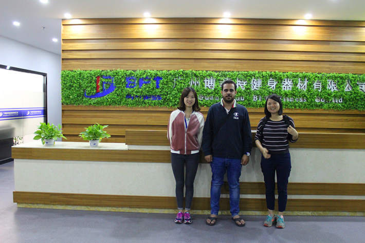 桃子视频在线观看免费完整版网健身器械出口到沙特阿拉伯